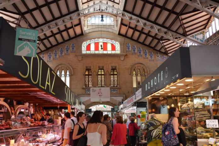 Mercato spagnolo: luoghi tipici che raccontano la storia di un paese - Mercado Central Valencia